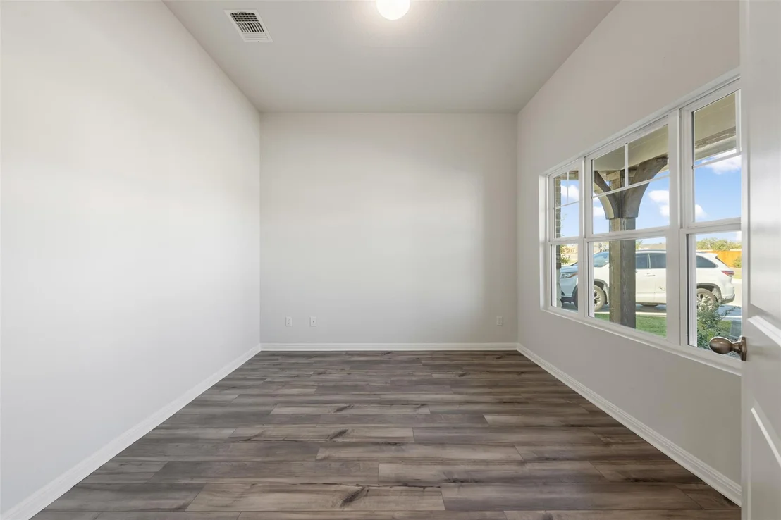 Photo of 536 Redding WAY