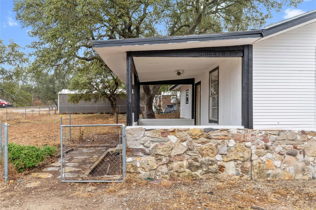 Photo of 6916 Clover Leaf DR