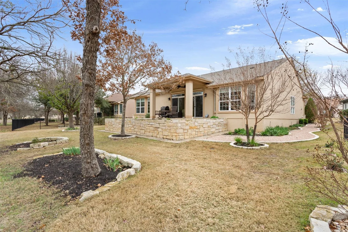 Photo of 619 Breezeway LN