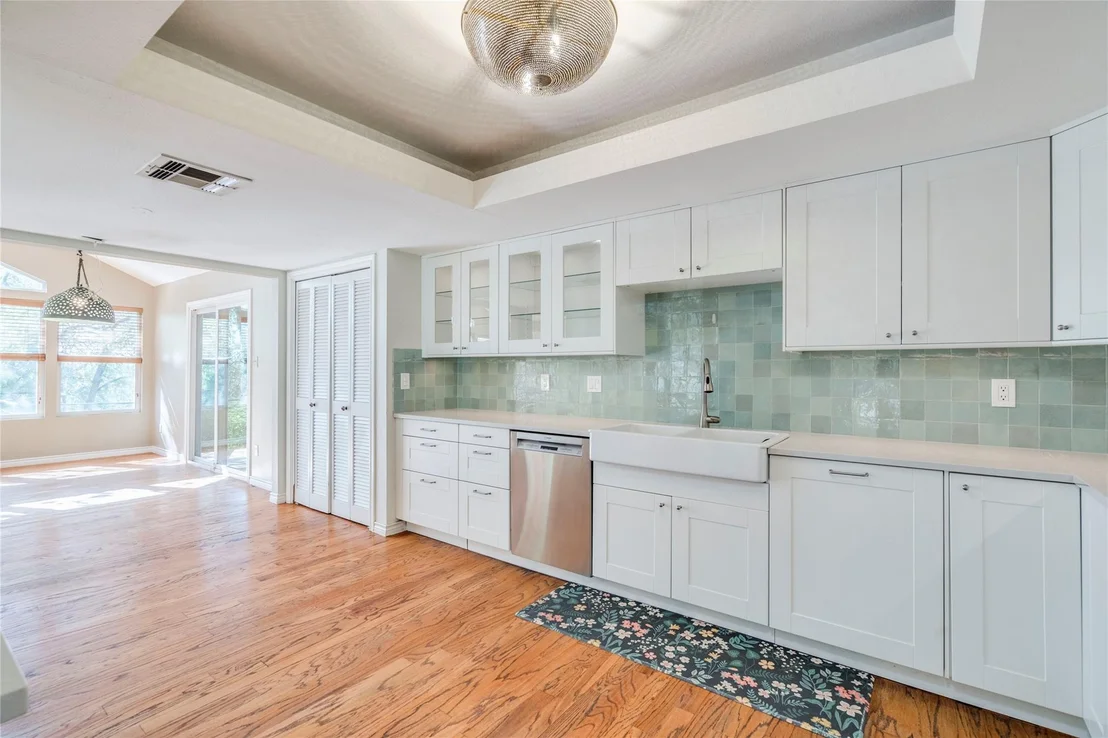 Photo of 7507 Valburn DR
