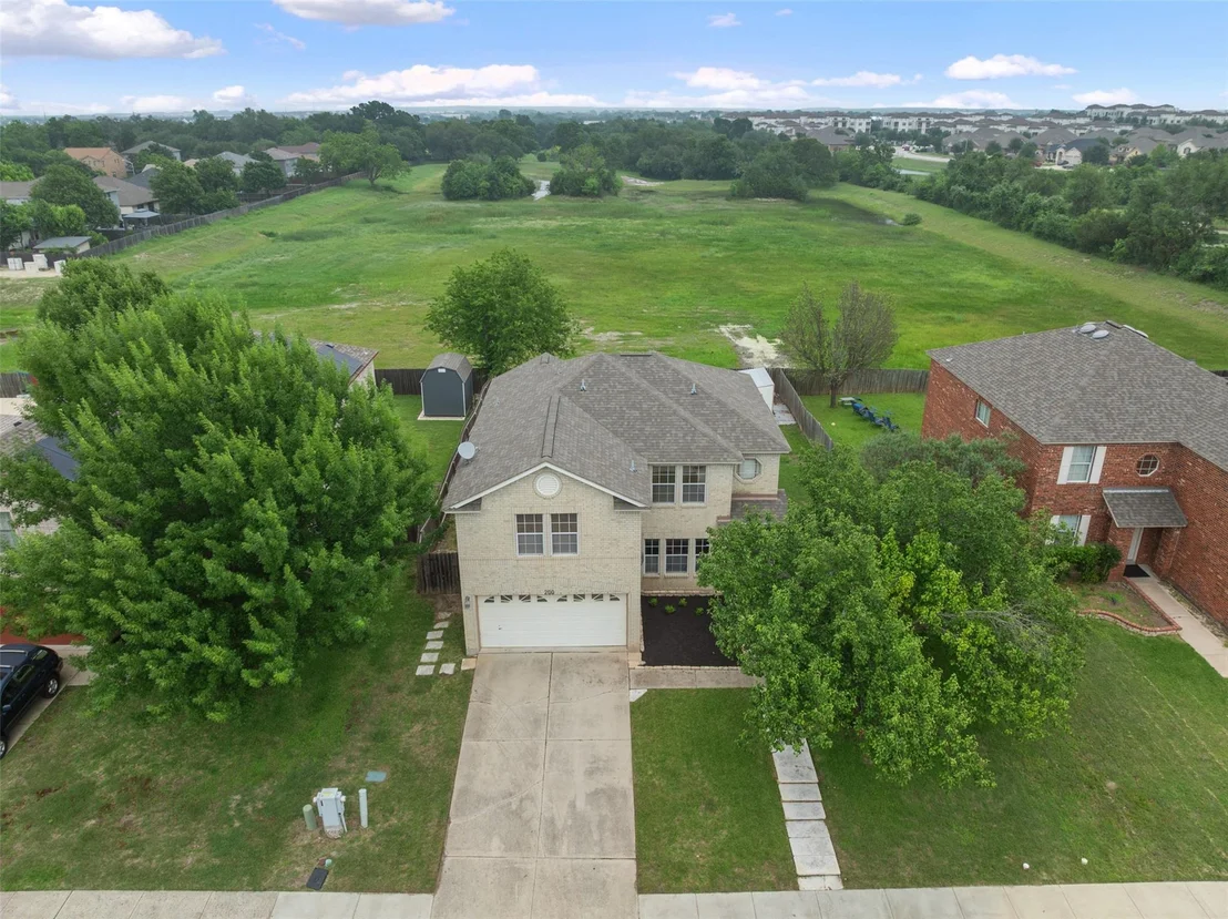 Photo of 200 Deercreek LN