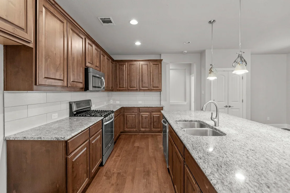 Photo of 205 Cherokee Rose CIR
