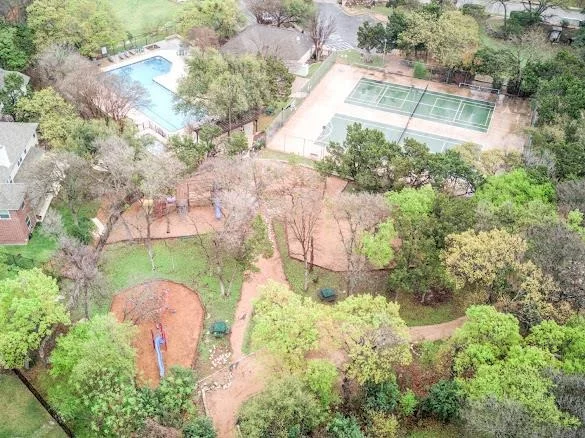 Photo of 2223 Mockingbird DR