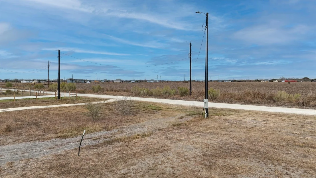 Photo of 631 County Road 5715