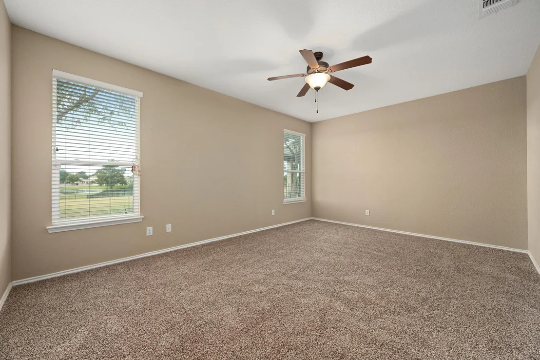 Photo of 31424 Kingsway RD