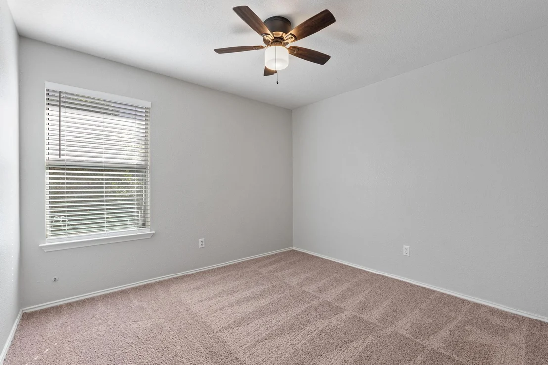 Photo of 607 Quincy DR