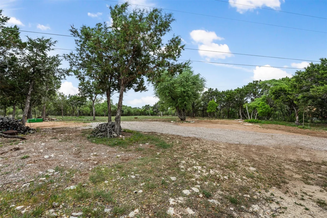 Photo of 15901 Buddy Ave