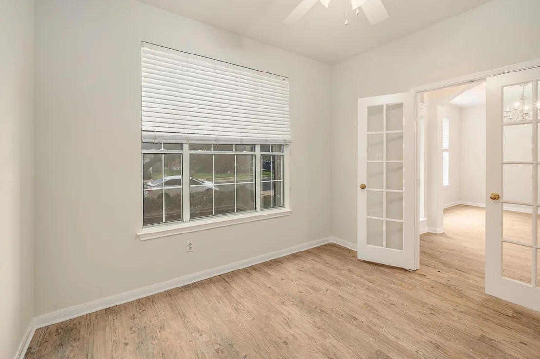 Photo of 102 Chandler Pointe LOOP