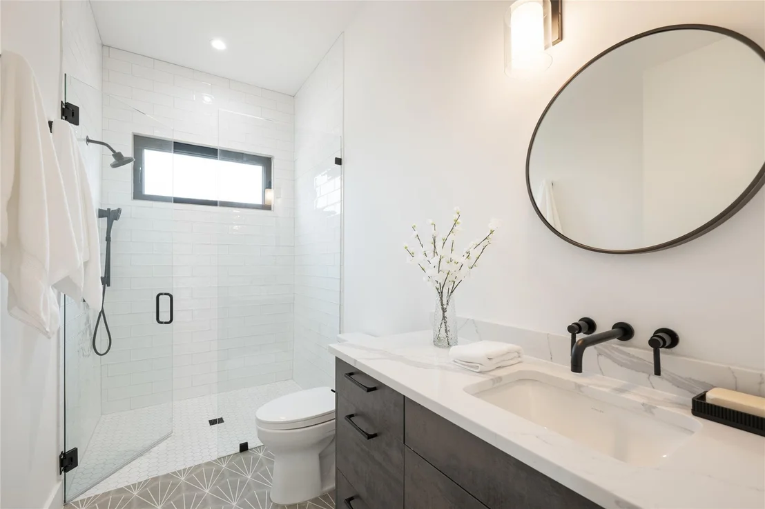 Photo of 1108 Castile RD