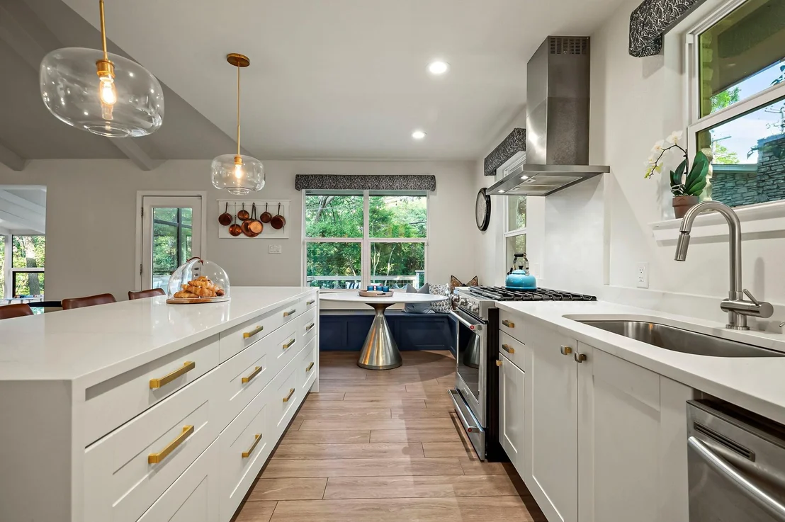 Photo of 1905 Barton Hills DR