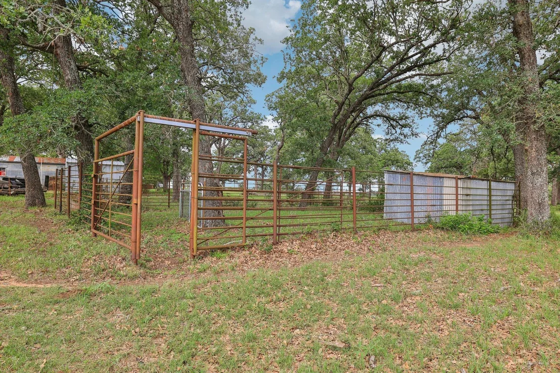 Photo of 1200 County Road 211