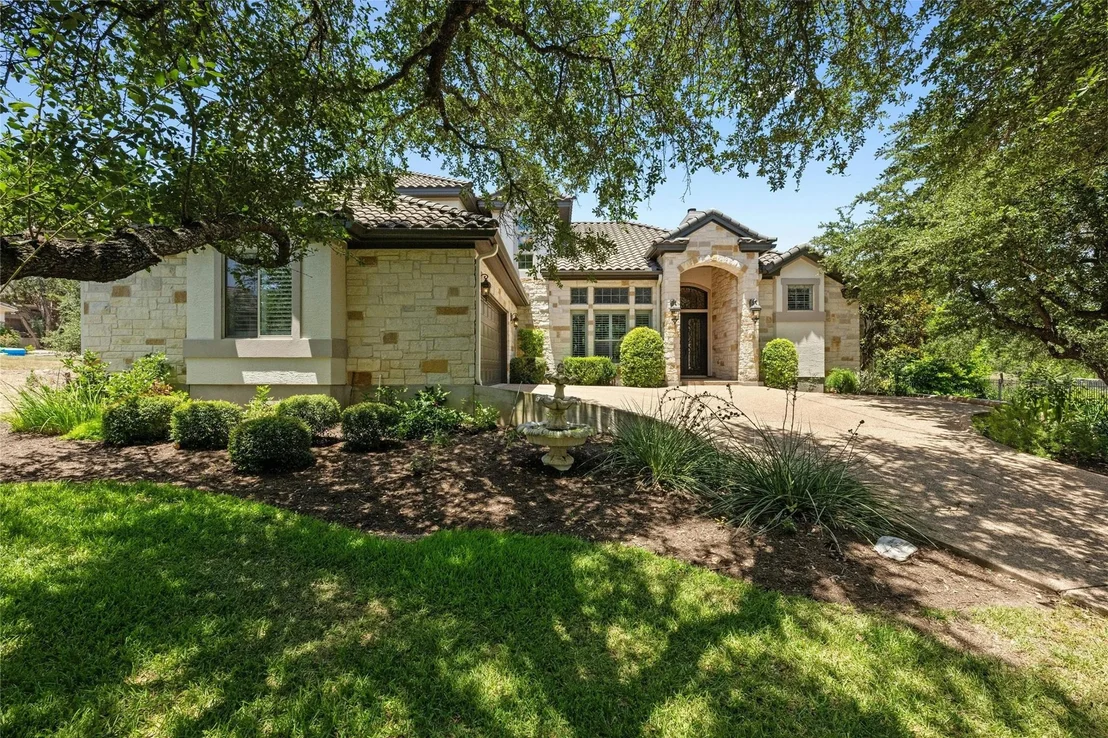 Photo of 4 LOST MEADOW TRL