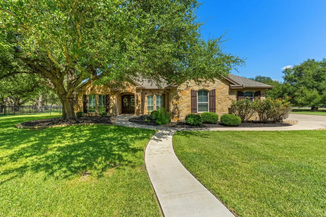 Photo of 3041 Rolling Meadow DR