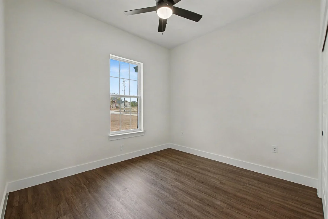 Photo of 425 County Road 3152
