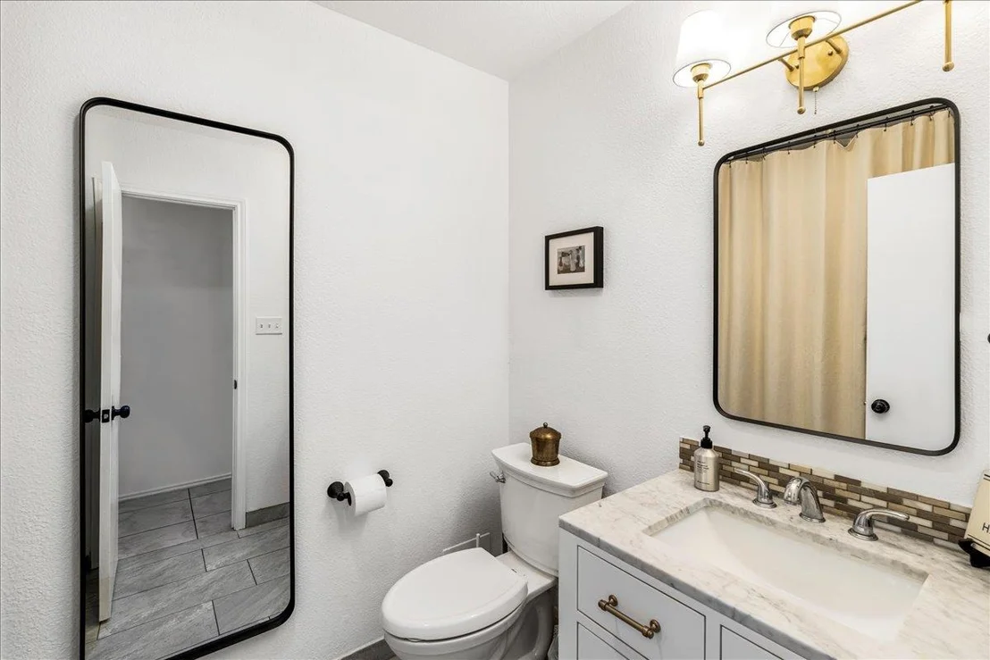 Photo of 2111 Elder PL