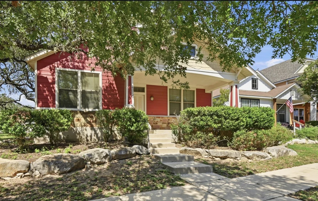 Photo of 4032 Mather