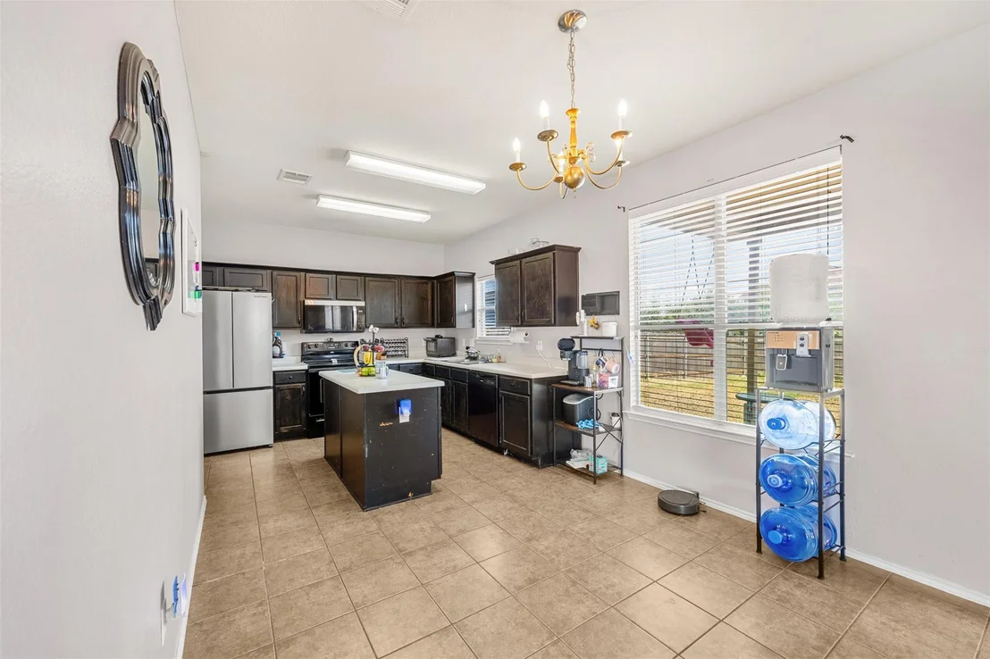Photo of 4401 Golden Gate DR