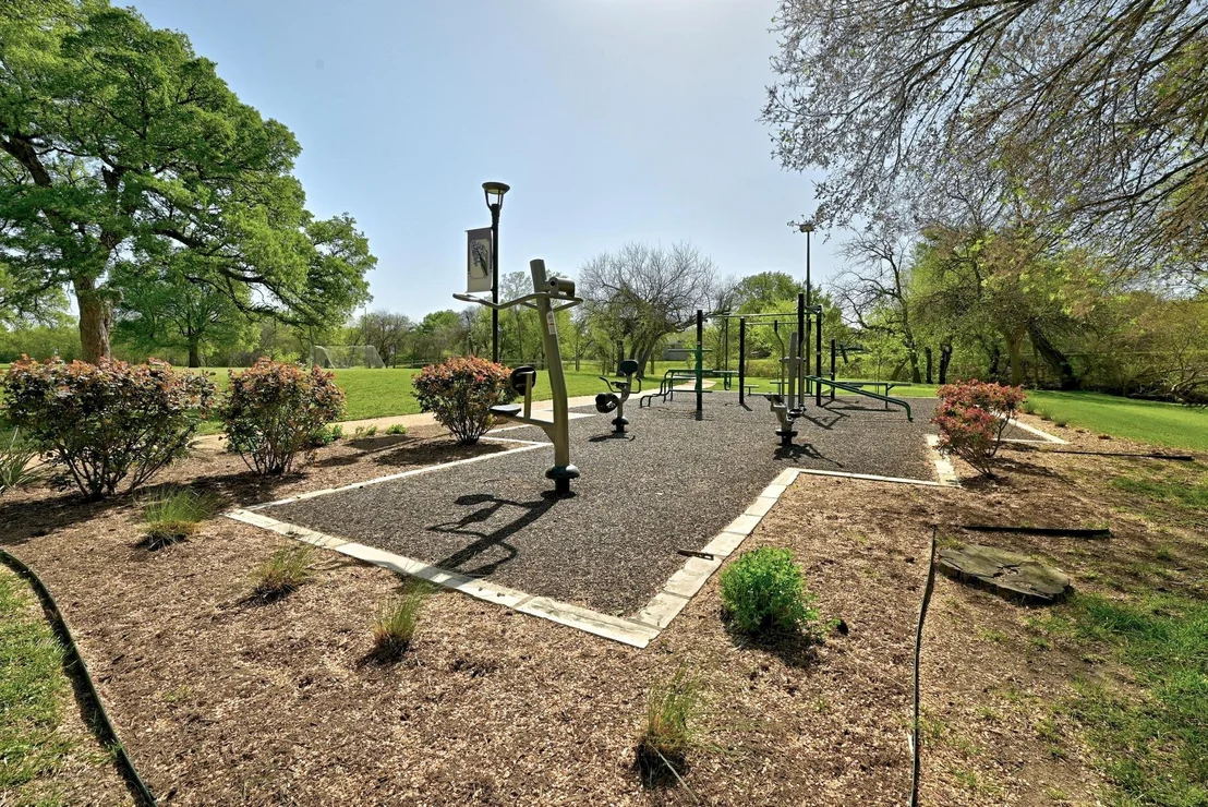Photo of 102 Chandler Pointe LOOP