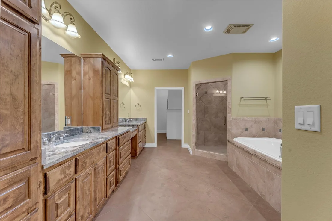 Photo of 301 CR 253