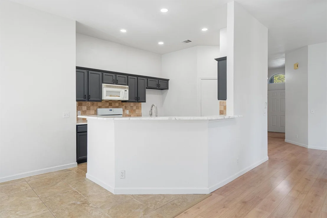 Photo of 101 Evergreen CIR