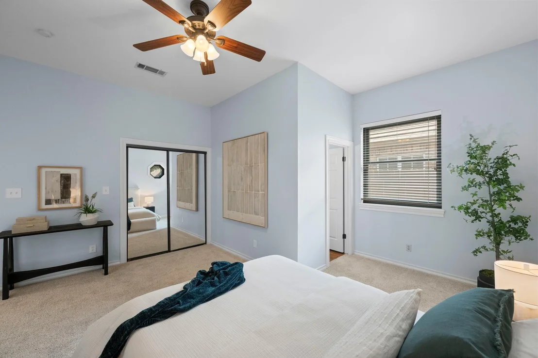 Photo of 10101 Jupiter Hills DR