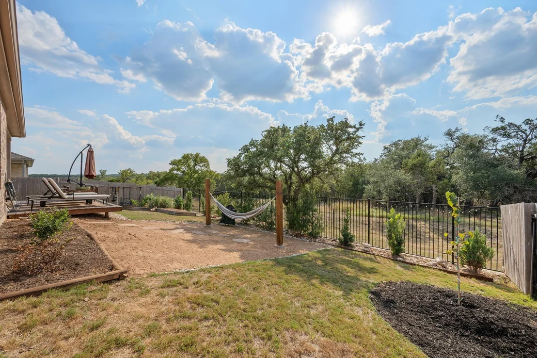 Photo of 337 Barn Hill LOOP