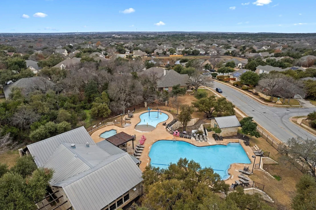 Photo of 3336 Pine Needle CIR