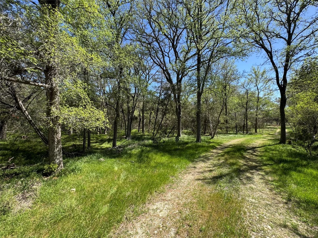 Photo of 801 Deertrail DR