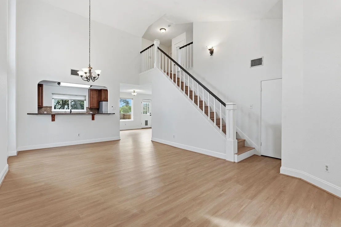 Photo of 1201 Deer Grove DR