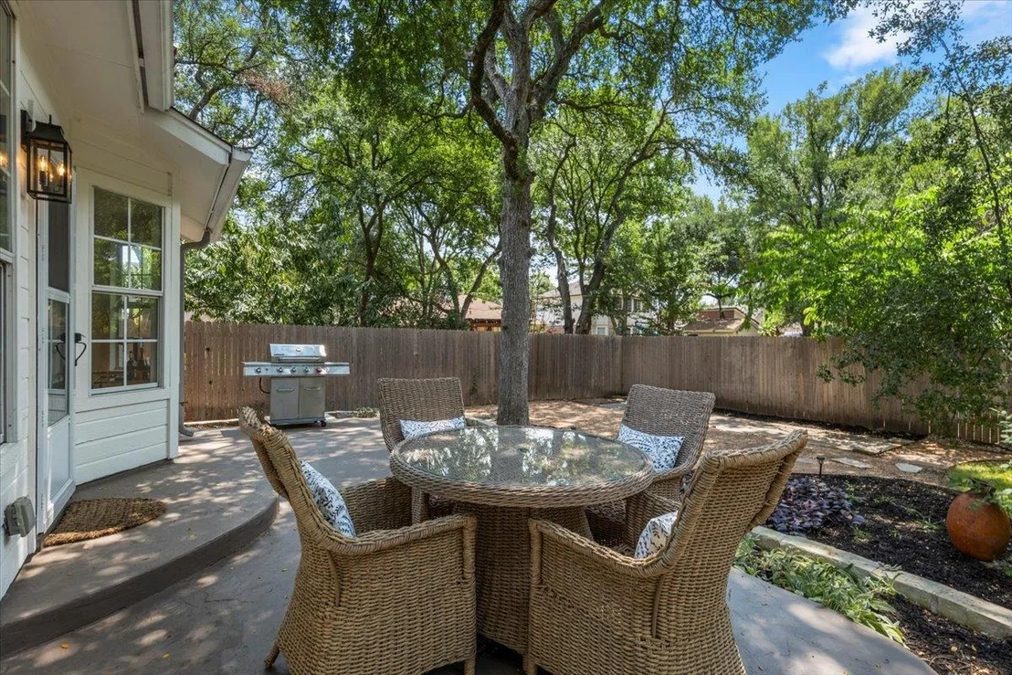 Photo of 3609 Sawmill DR