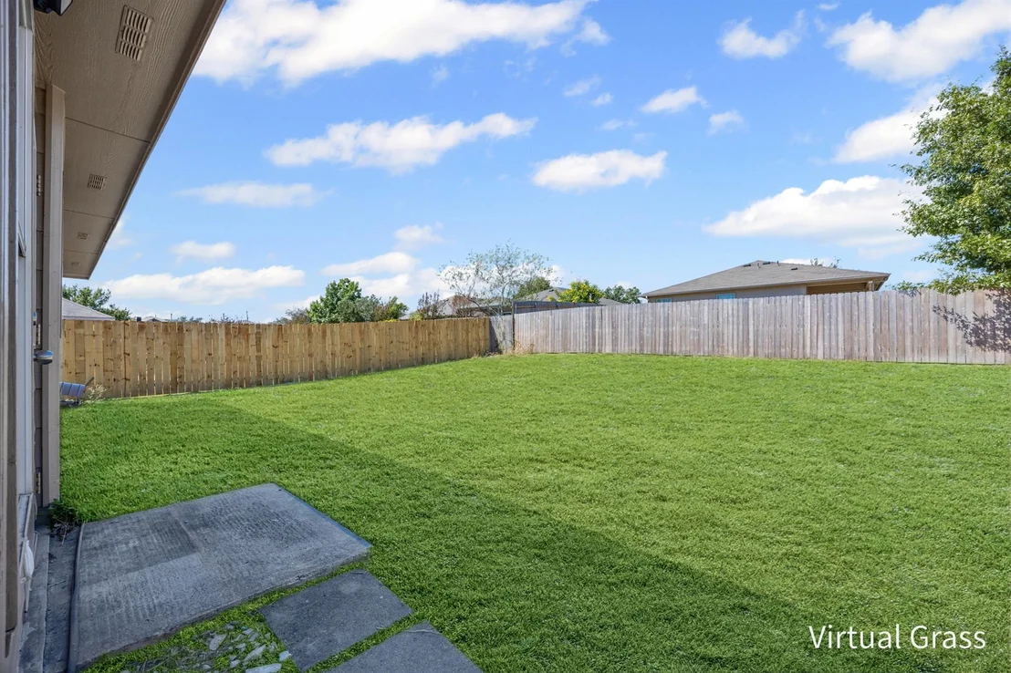 Photo of 129 Lynn Crest BND