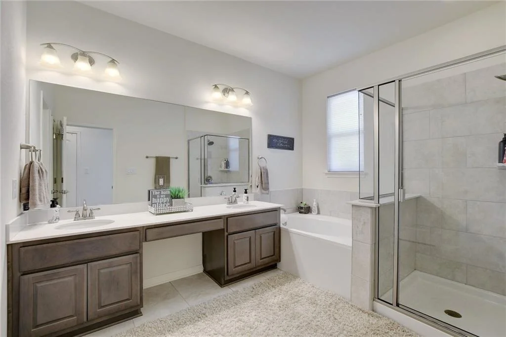 Photo of 228 Simon