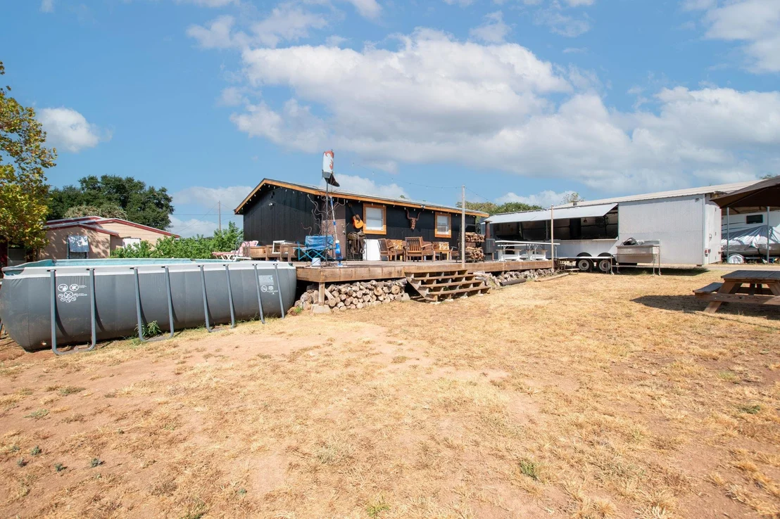 Photo of 817 Ridgeway