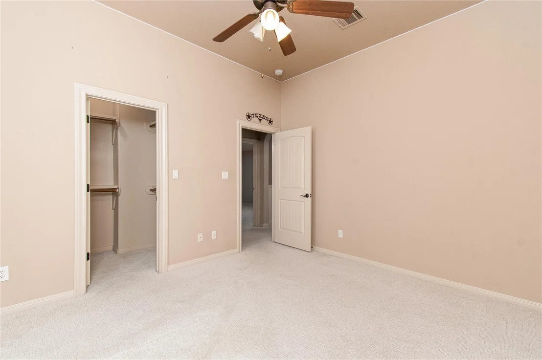 Photo of 705 Cliffside Cove