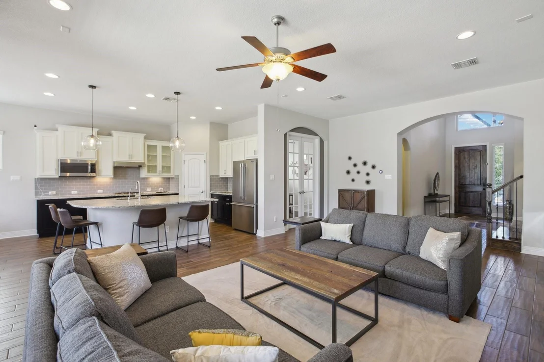 Photo of 18236 Crimson Apple WAY