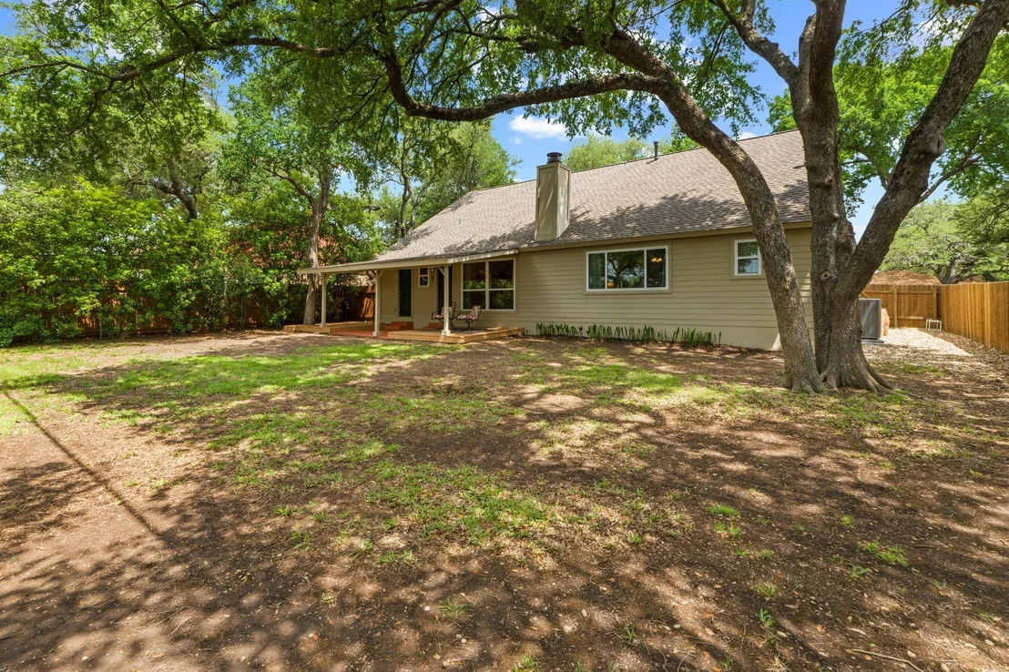 Photo of 4107 Columbine DR