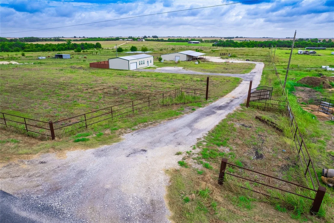 Photo of 1889 County Road 487