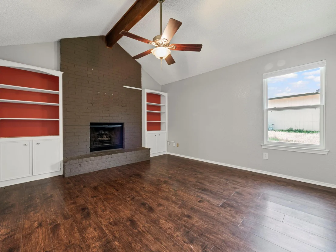 Photo of 1002 Cresswell DR