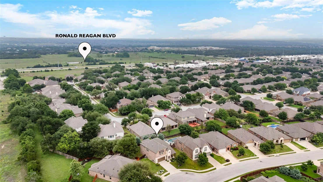 Photo of 2417 Maxwell DR