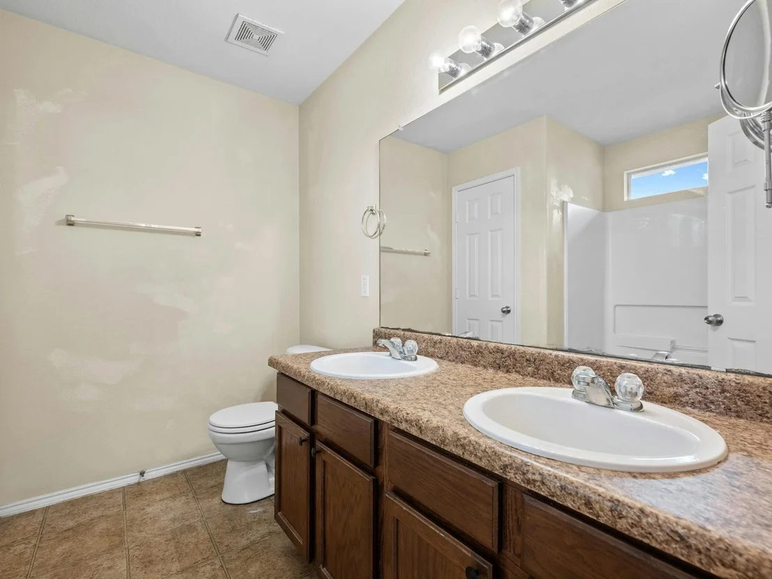Photo of 431 Old West TRL