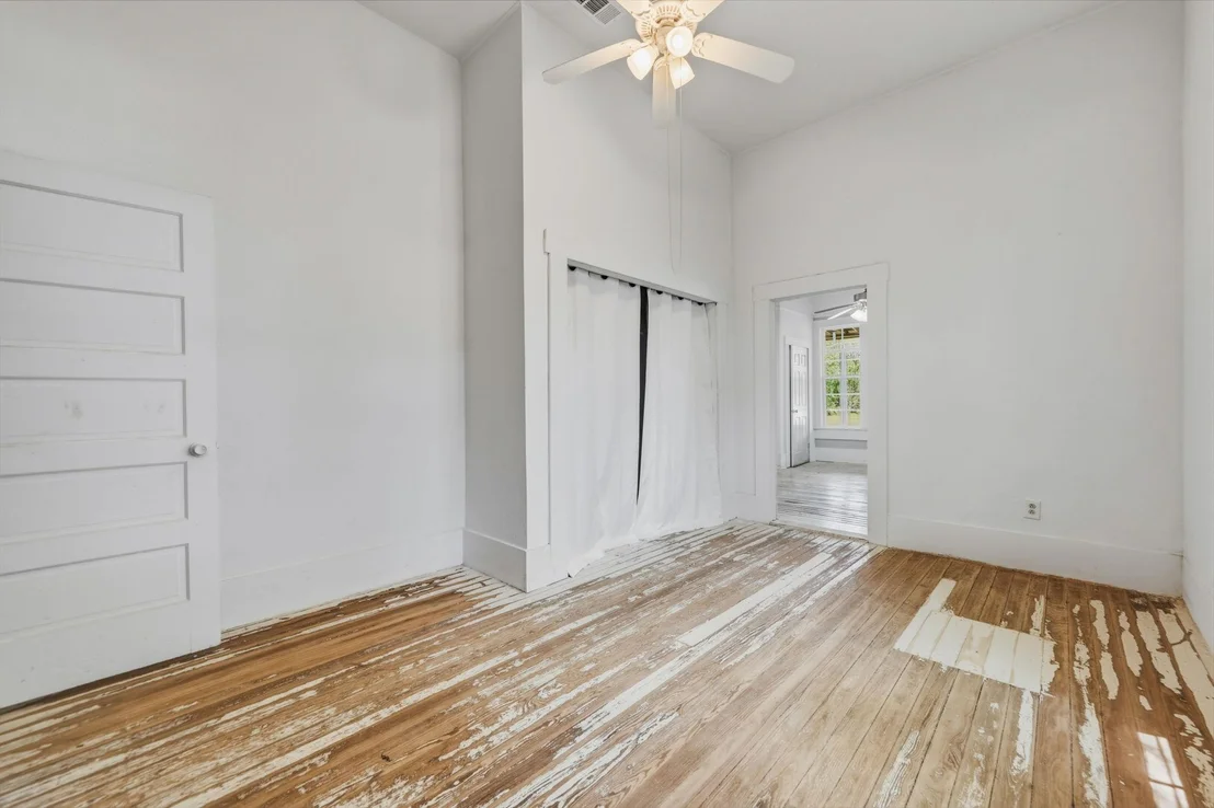 Photo of 604 Avenue B