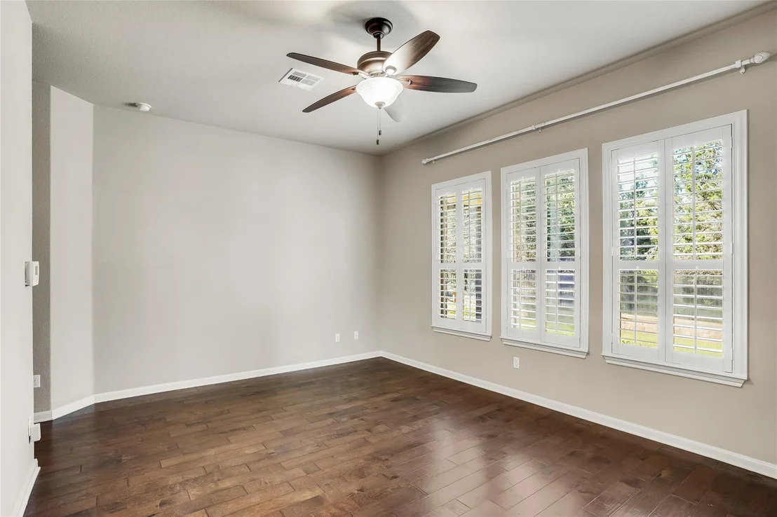 Photo of 140 Grapevine CT