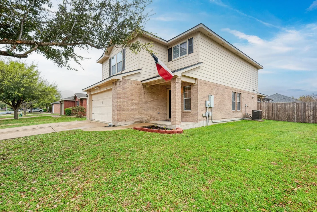 Photo of 115 Camellia DR