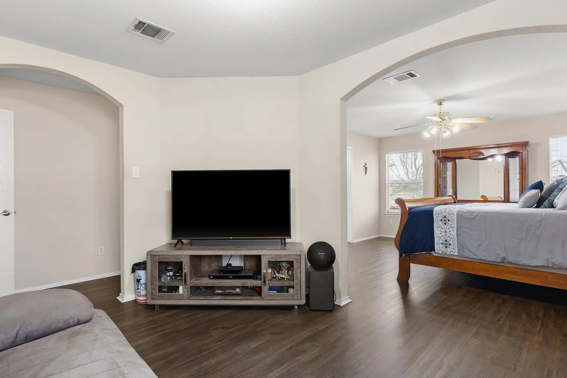 Photo of 12800 Starbrimson TRL