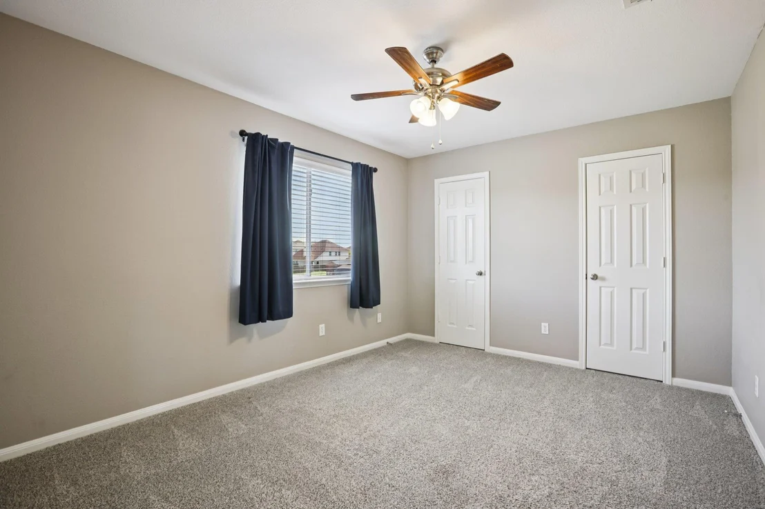 Photo of 5604 Sulfur Spring DR