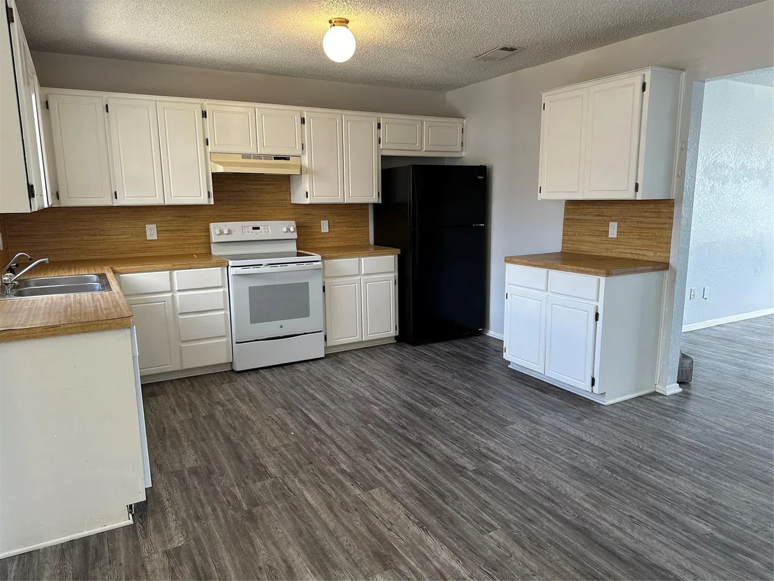 Photo of 2700 Boyd Ave