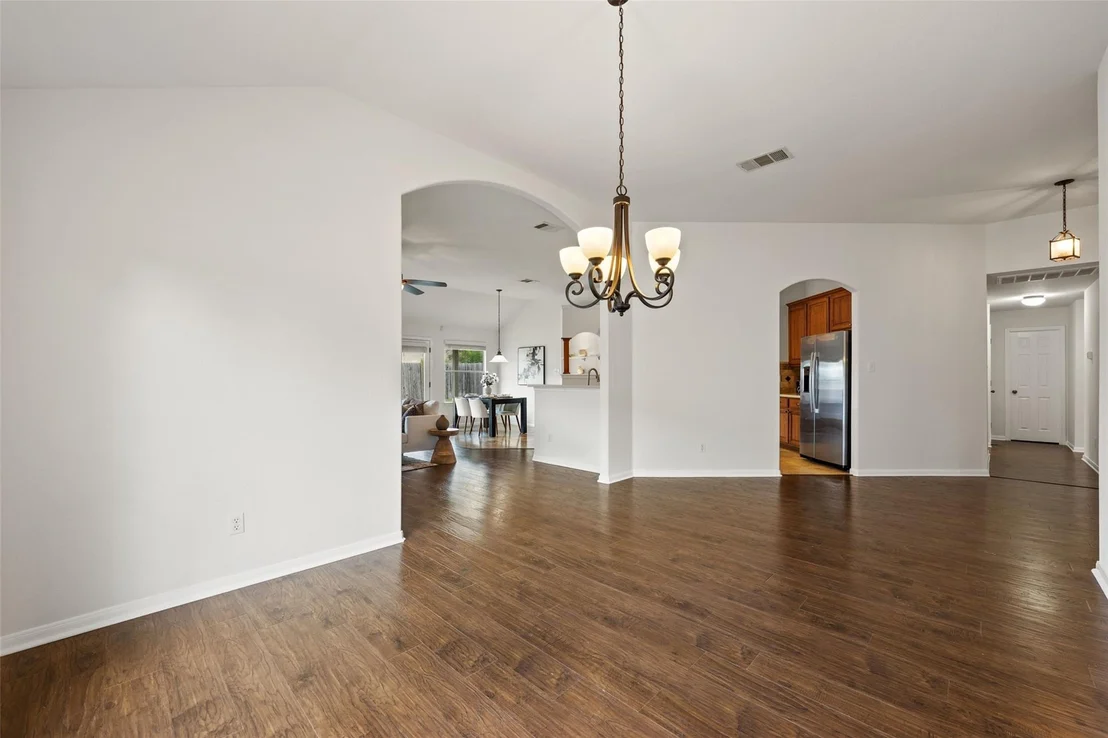 Photo of 912 Abbeyglen Castle DR
