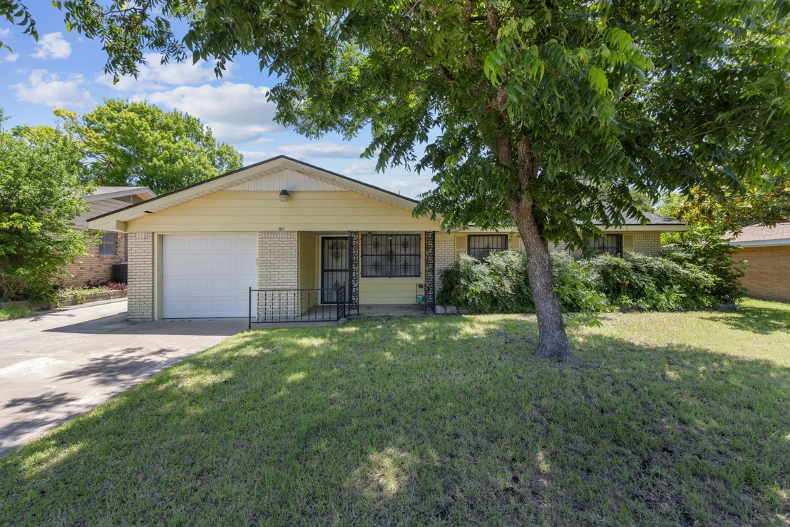 Photo of 3817 Lancelot LN