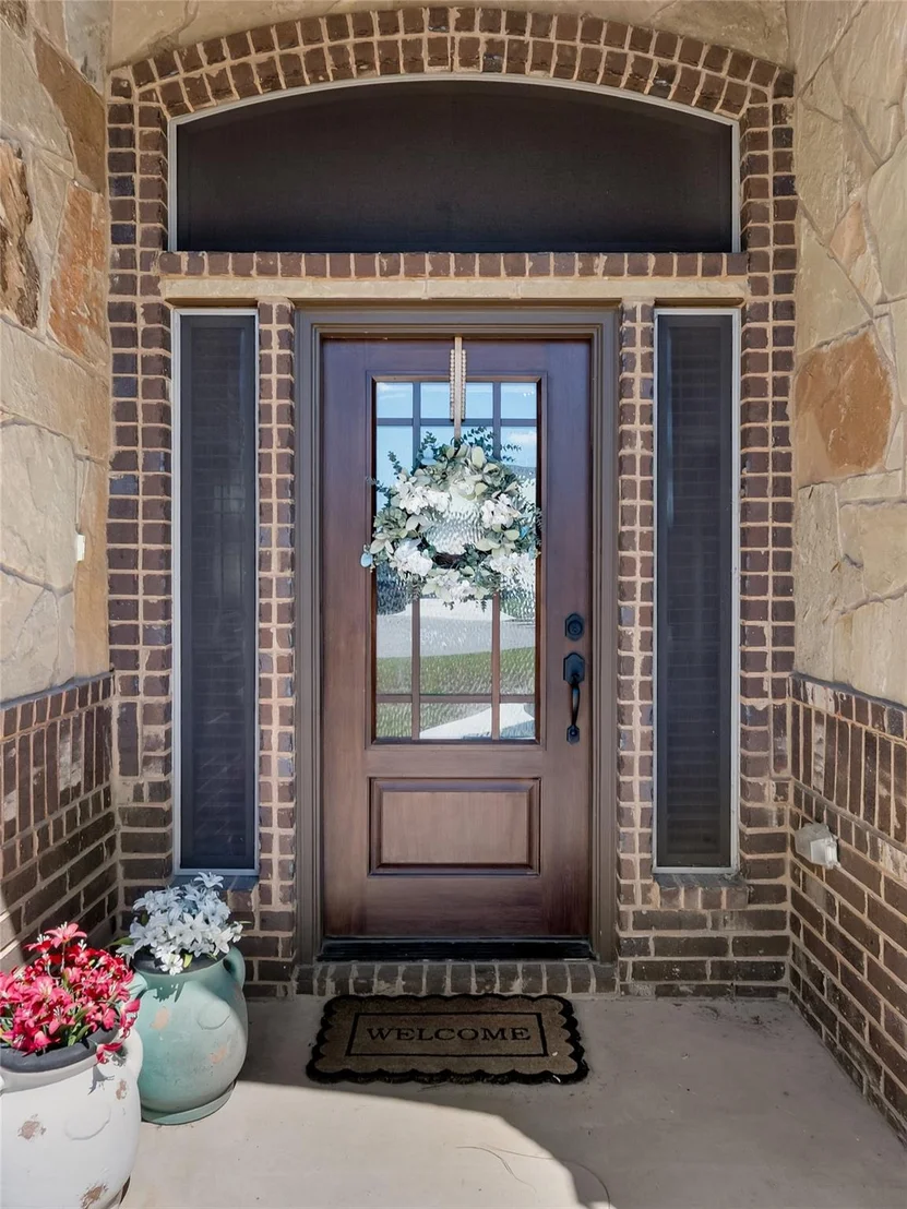 Photo of 812 Eagle Crest CV