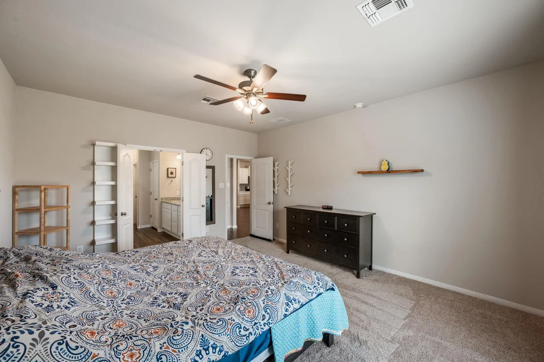Photo of 2029 Collard CT